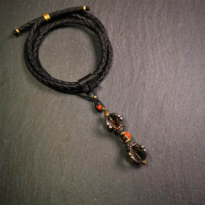 Five-pronged Vajra Necklace 2.0" - Tibetan Buddhist bead necklace, detailed view