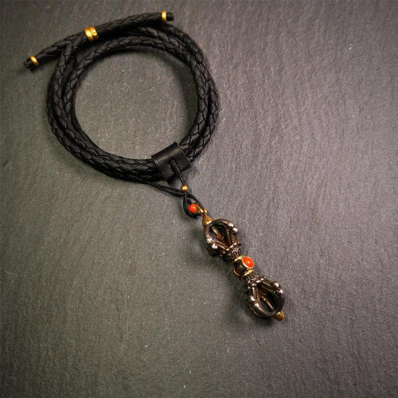 Five-pronged Vajra Necklace 2.0" - Tibetan Buddhist bead necklace, detailed view