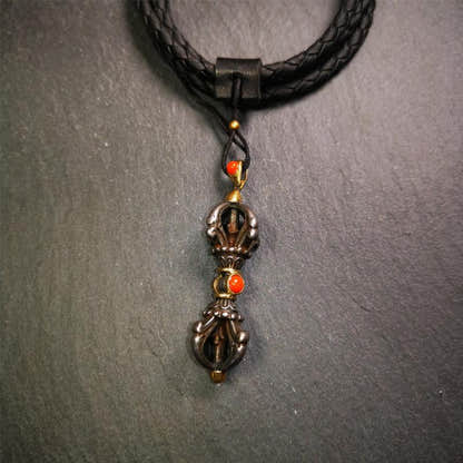 Five-pronged Vajra Necklace 2.0" - Tibetan Buddhist bead necklace, view 5