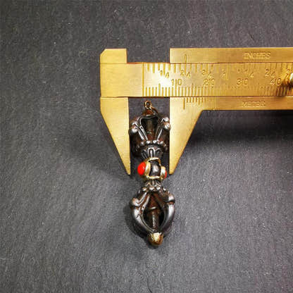 Five-pronged Vajra Necklace 2.0" - Tibetan Buddhist bead necklace, size reference