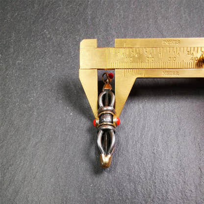 Five-pronged Vajra Necklace 1.77" - Tibetan Buddhist bead necklace, size reference