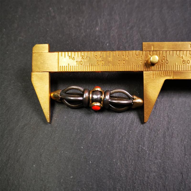 Five-pronged Vajra Necklace 1.77" - Tibetan Buddhist bead necklace, view 10