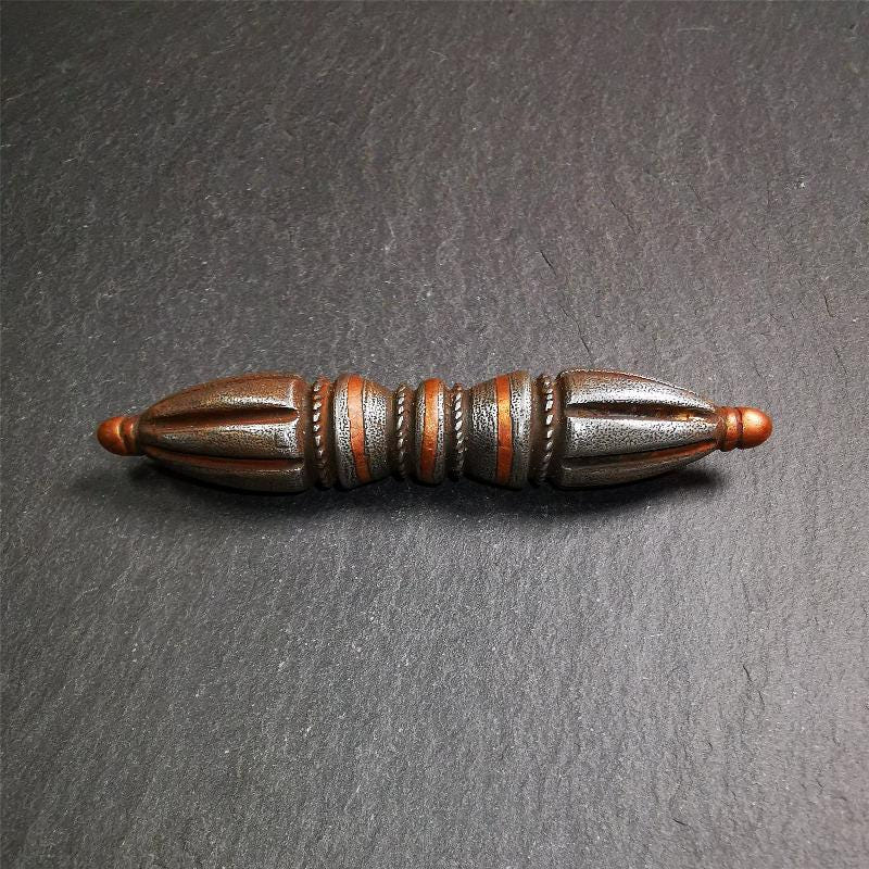 Seven-pronged Vajra 3.5" - Tibetan Buddhist vajra, close-up detail