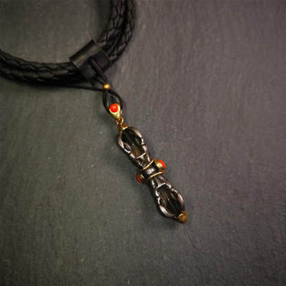 Five-pronged Vajra Necklace 1.77" - Tibetan Buddhist bead necklace, front view