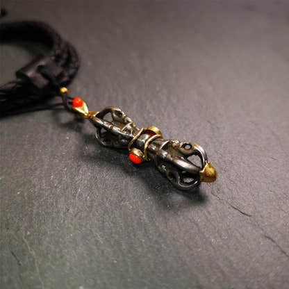 Five-pronged Vajra Necklace 1.77" - Tibetan Buddhist bead necklace, detailed view