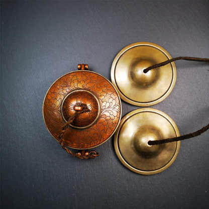 Bronze Tingsha Set - Plain - 3.27" - Tibetan Buddhist art, close-up detail