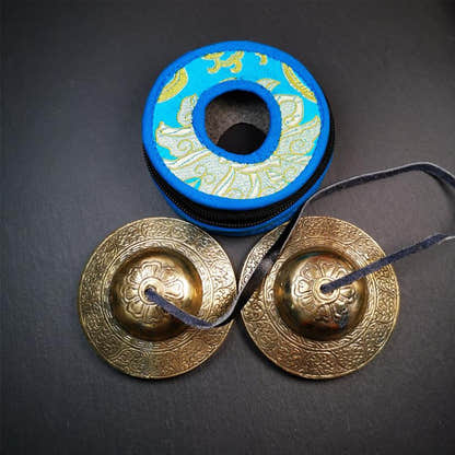 Bronze Tingsha Set - Cloud Pattern - 3.5" - Tibetan Buddhist art, detailed view