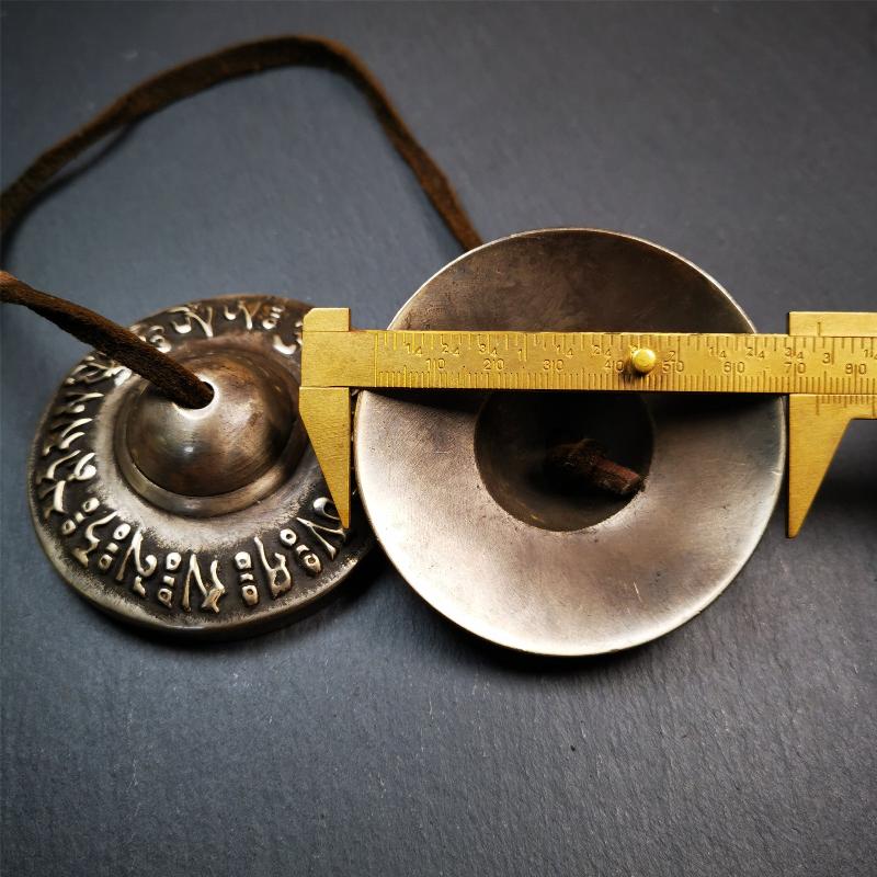 Bronze Tingsha Set - OM Mantra - 2.9" - Tibetan Buddhist art, size reference