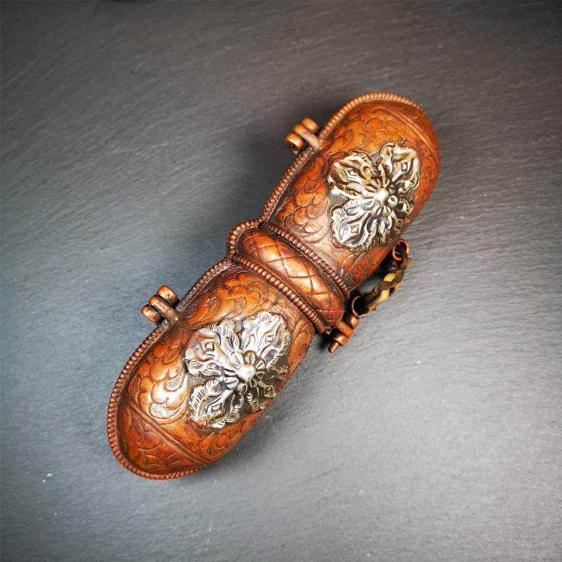 9 Pronged Vintage Vajra Dorje with Case - Tibetan Buddhist vajra, view 9
