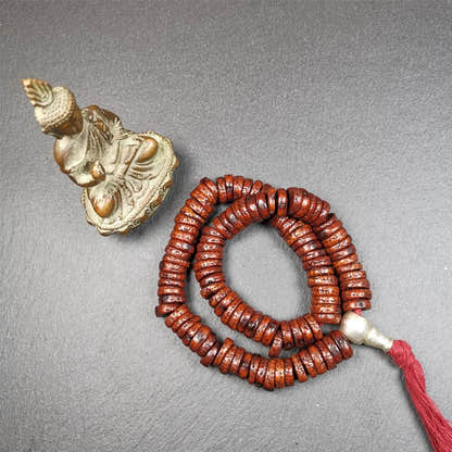 Old Bodhi Seed Mala 0.5" - Tibetan Buddhist mala beads, front view