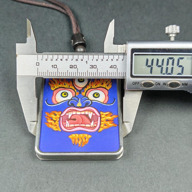 Hand-Painted Mahakala Locket Thangka - Tibetan Gau Box Amulet - Tibetan thangka painting, view 14