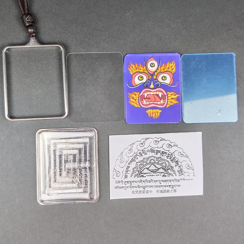 Hand-Painted Mahakala Locket Thangka - Tibetan Gau Box Amulet - Tibetan thangka painting, view 4