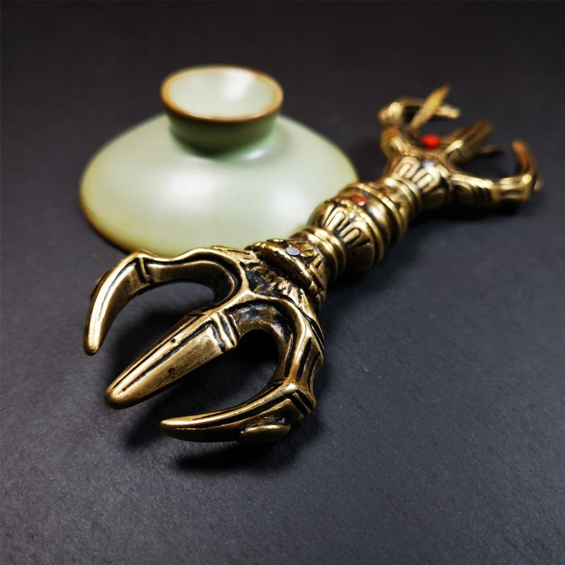 Unique Flat Vajra 6.3" - Tibetan Buddhist vajra, view 4