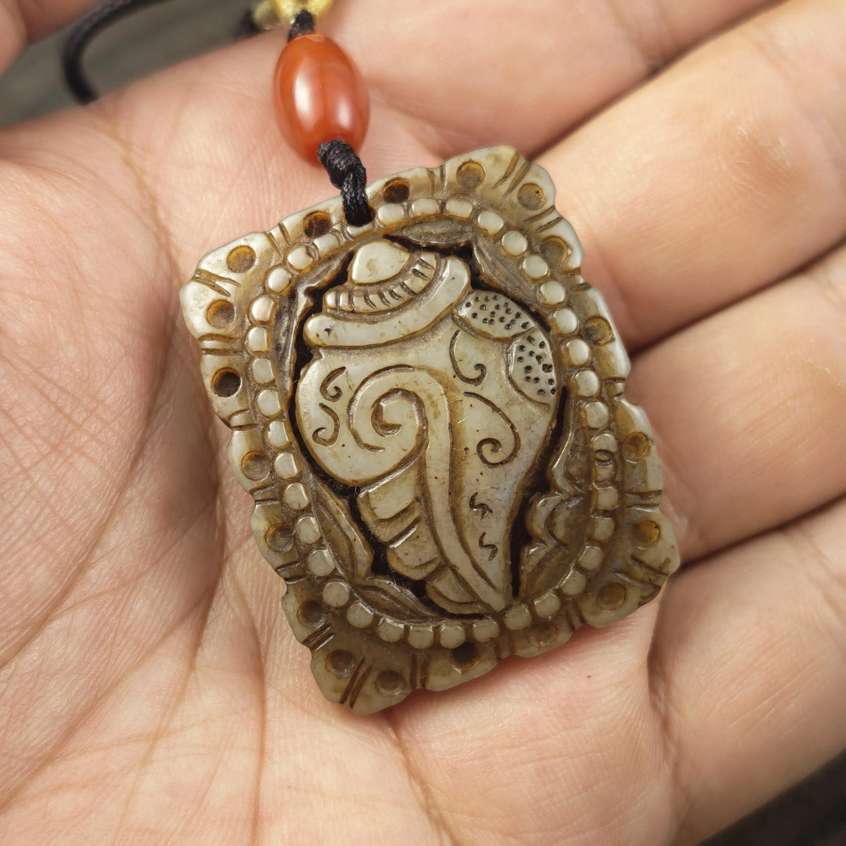 Kapala Amulet Pendant - Conch Shell - Tibetan Buddhist amulet, view 5