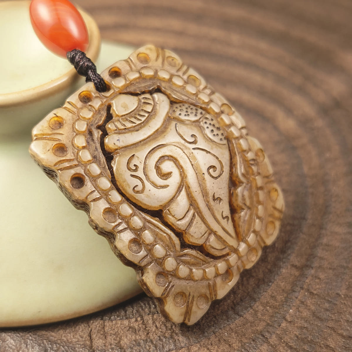 Kapala Amulet Pendant - Conch Shell - Tibetan Buddhist amulet, view 6