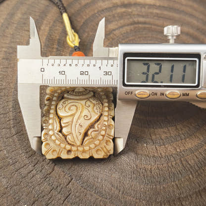 Kapala Amulet Pendant - Conch Shell - Tibetan Buddhist amulet, view 10
