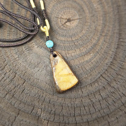 Kapala Amulet Pendant - Mantra Dots - Tibetan Buddhist amulet, detailed view