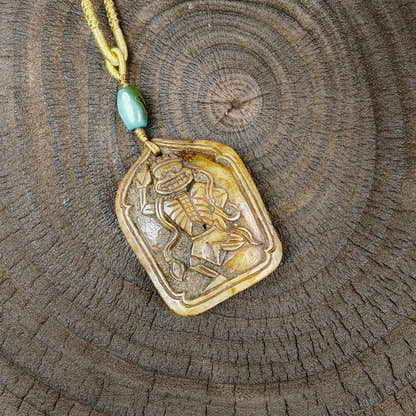 amulet Garuda - Tibetan Buddhist amulet, front view