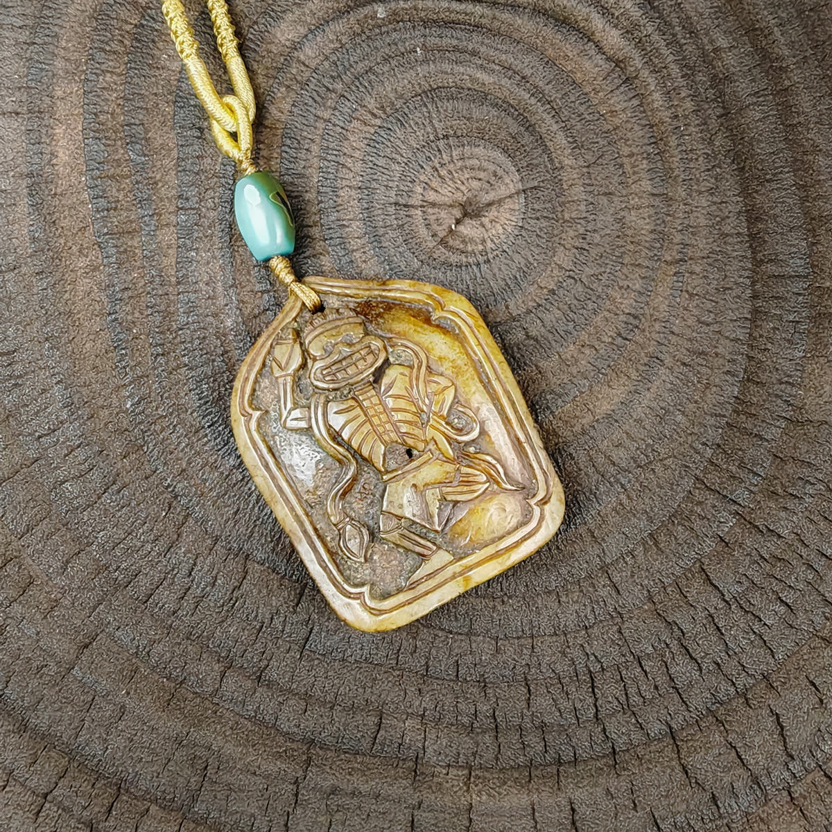 amulet Garuda - Tibetan Buddhist amulet, front view