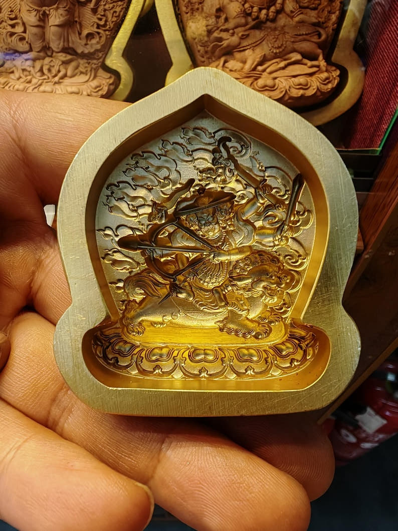 King Pehar Gyalpo Tsa Tsa Mold - 4.5cm Height - Tibetan tsa tsa mold, detailed view