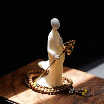 White Porcelain Buddha Statues - Tibetan Buddhist statue, detailed view