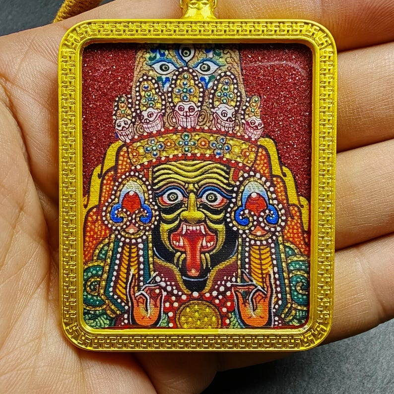 Hand-Painted Drashi Lhamo Amulet - Tibetan Buddhist amulet, detailed view