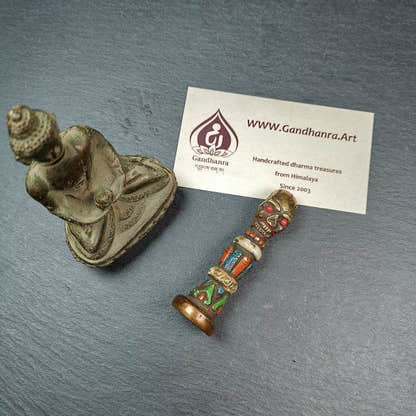 Seal Stamp Amulet - Gecko Pattern - Tibetan Buddhist amulet, detailed view