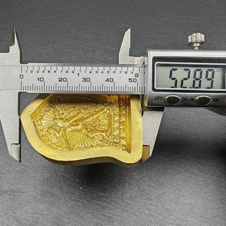 Vajrayogini/Narodakini/Dorje Naljorma/ Tsa Tsa Mold - 5cm Height - Tibetan tsa tsa mold, size reference