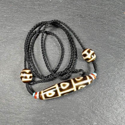 Vintage 9 Eyes Bodhi Dzi Bead Necklace - Tibetan Buddhist bead necklace, close-up detail