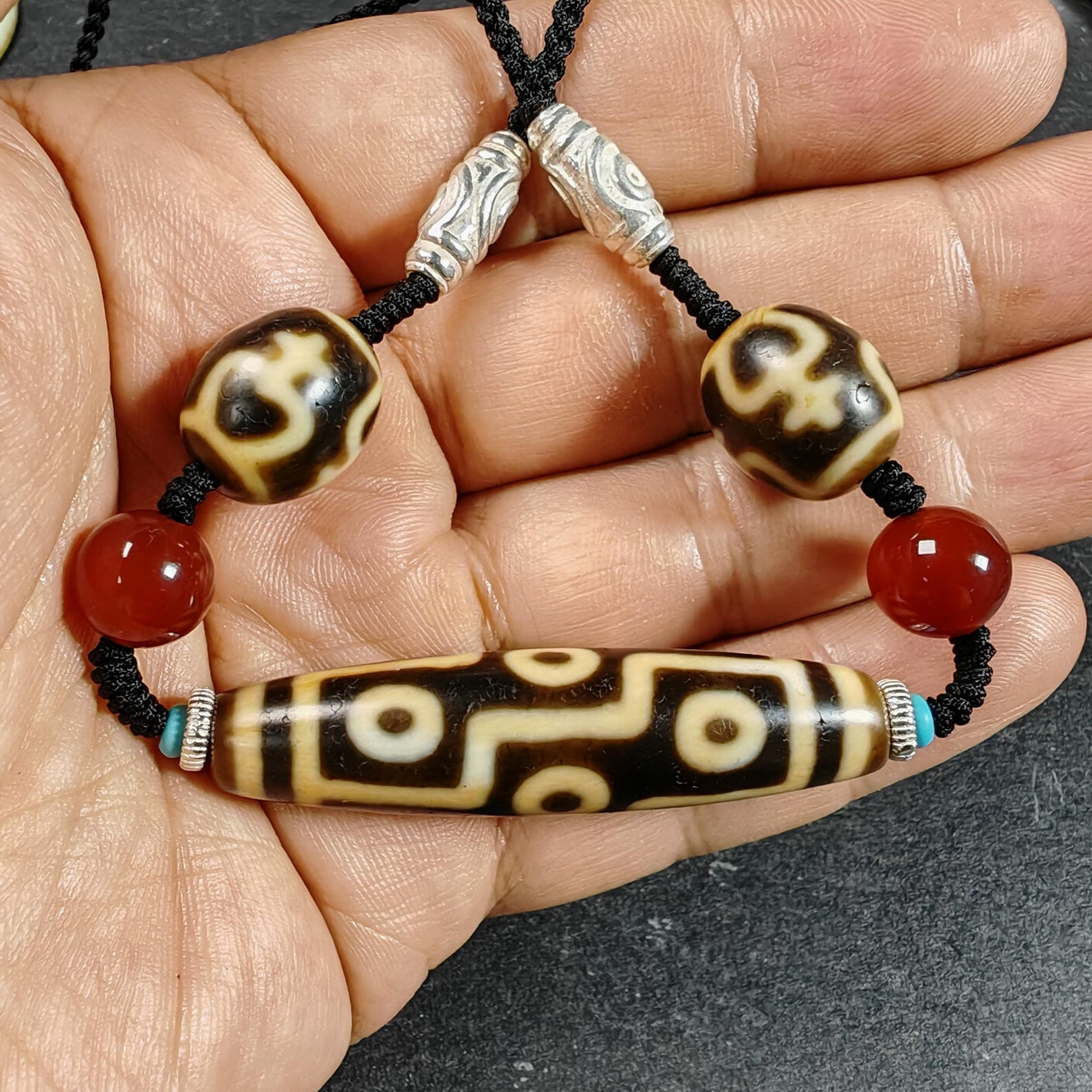 Vintage 9 Eyes Dzi Bead Necklace – Tibetan Heritage Craft