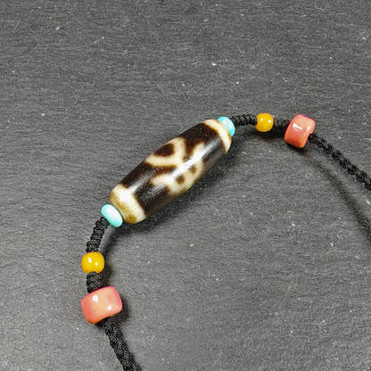 Vintage Nobleman/aristocrat Dzi Bead Necklace - Tibetan Buddhist bead necklace, detailed view