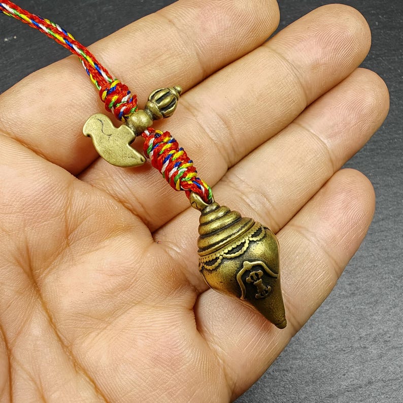 Shankha Shell - Divine Conch Amulet - Tibetan Buddhist amulet, view 7