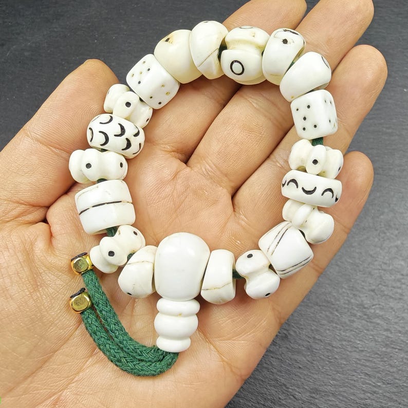 14mm Conch Shell Wrist Mala - Tibetan Buddhist mala beads, view 6