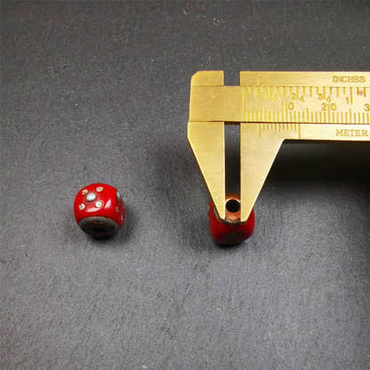1 Pair of Plastic Dice Beads 0.47" - Tibetan Buddhist art, size reference