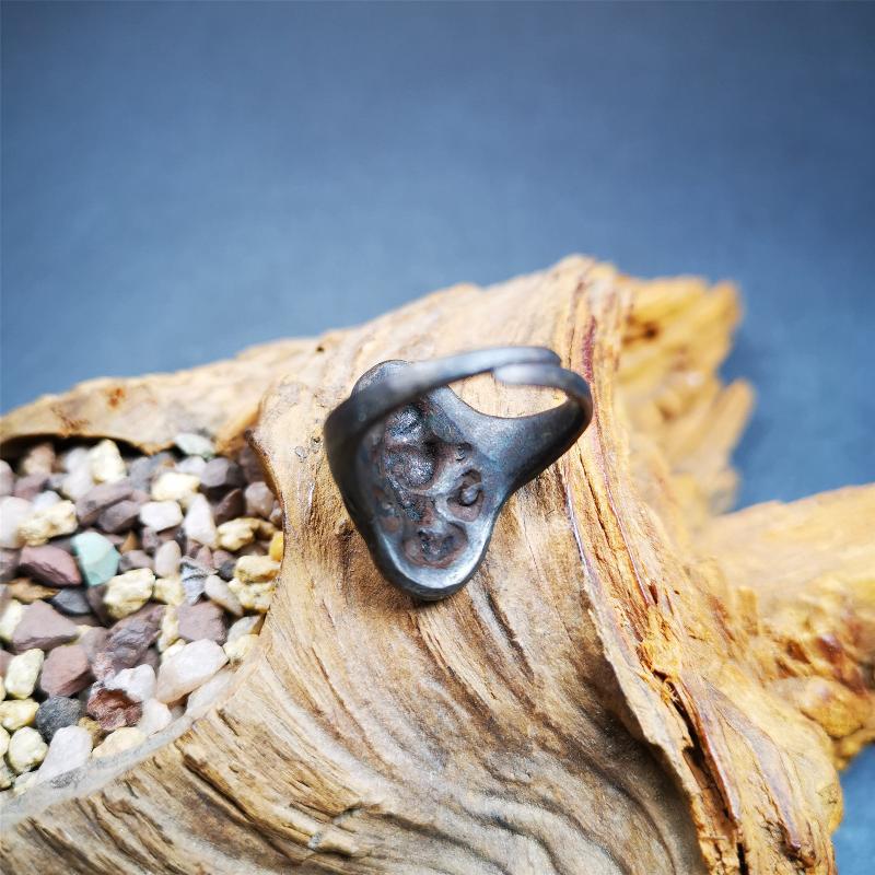 Gold Shankha Conch Ring 0.87" - Tibetan Buddhist art, view 7