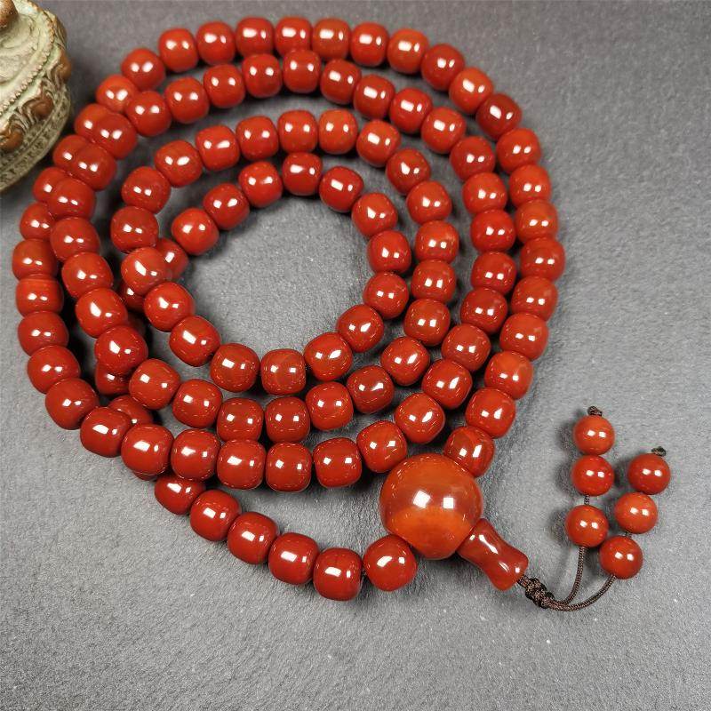 10mm Agate Mala,98cm - Tibetan Buddhist mala beads, close-up detail