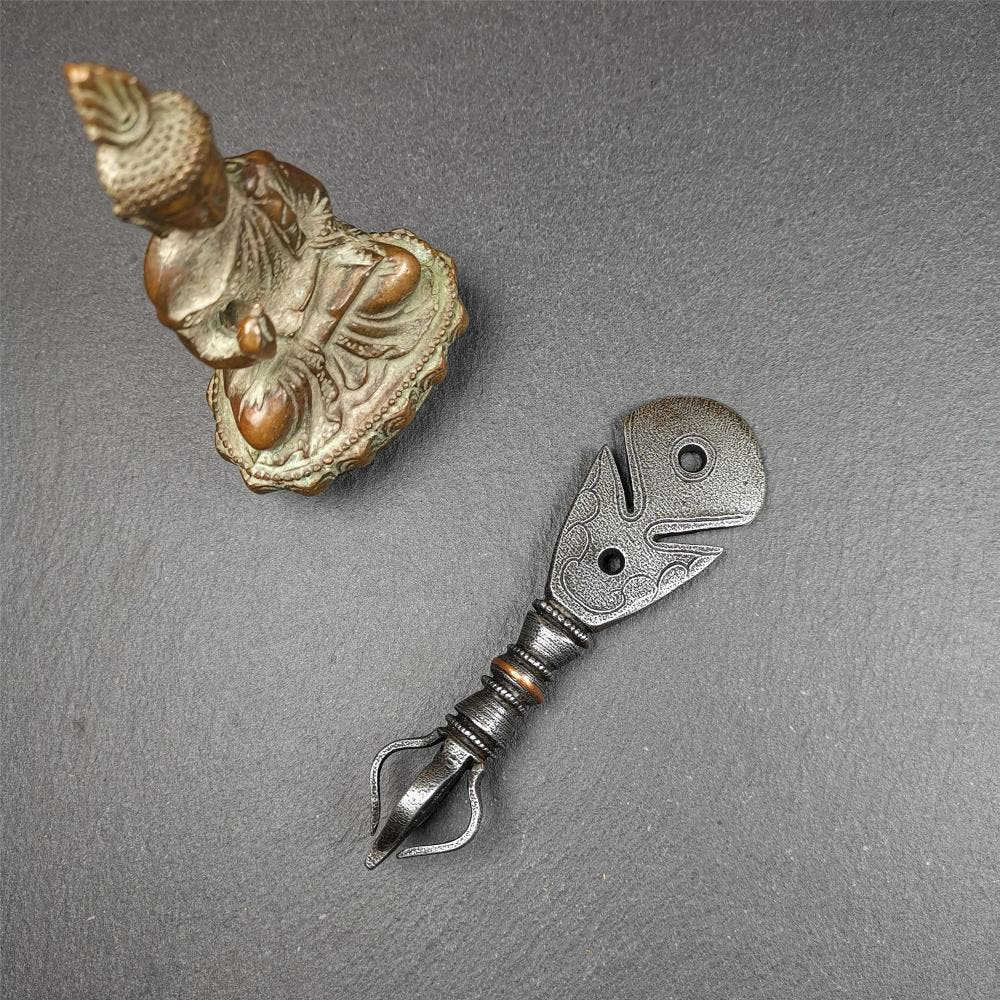 Round Kartika Knife 4.0" - Tibetan Buddhist art, close-up detail