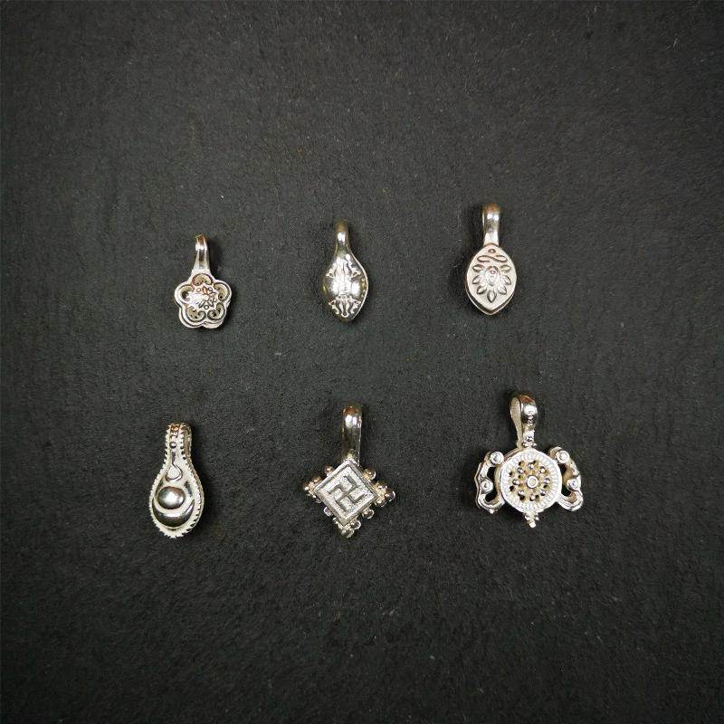 Silver Bead Counter Clips - Tibetan Buddhist art, detailed view