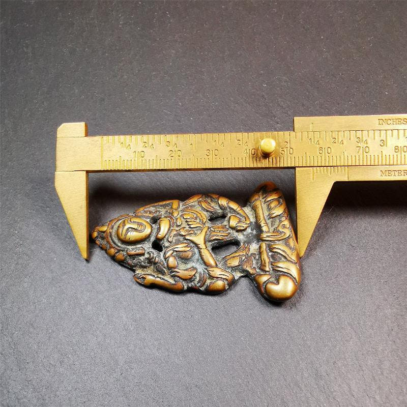 Vajrasatva,2.24" - Tibetan Buddhist vajra, size reference