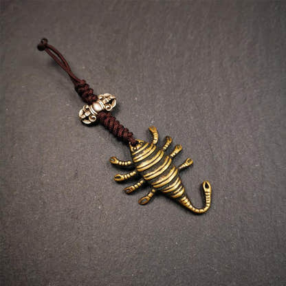 Scorpion Guru Amulet 1.57" - Tibetan Buddhist amulet, close-up detail