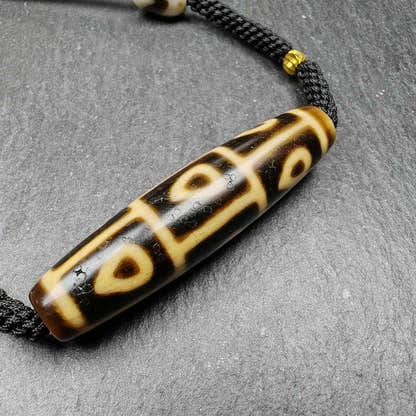 Tibetan 9 Eyes Bodhi Dzi Bead Necklace, 2.13" - Tibetan Buddhist bead necklace, close-up detail