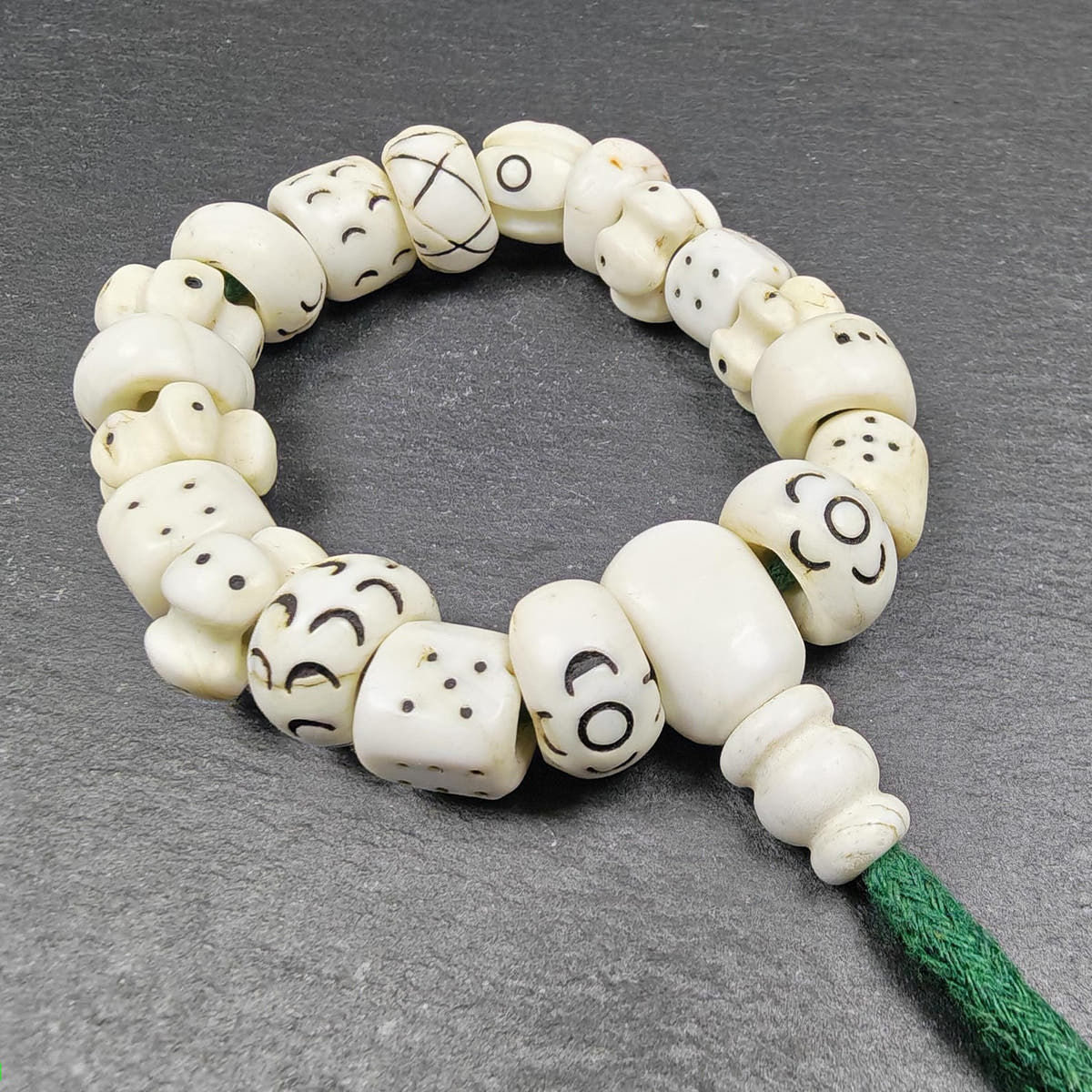 Tibetan Conch Shell Wrist Mala Bracelet - Tibetan Buddhist mala beads, view 6