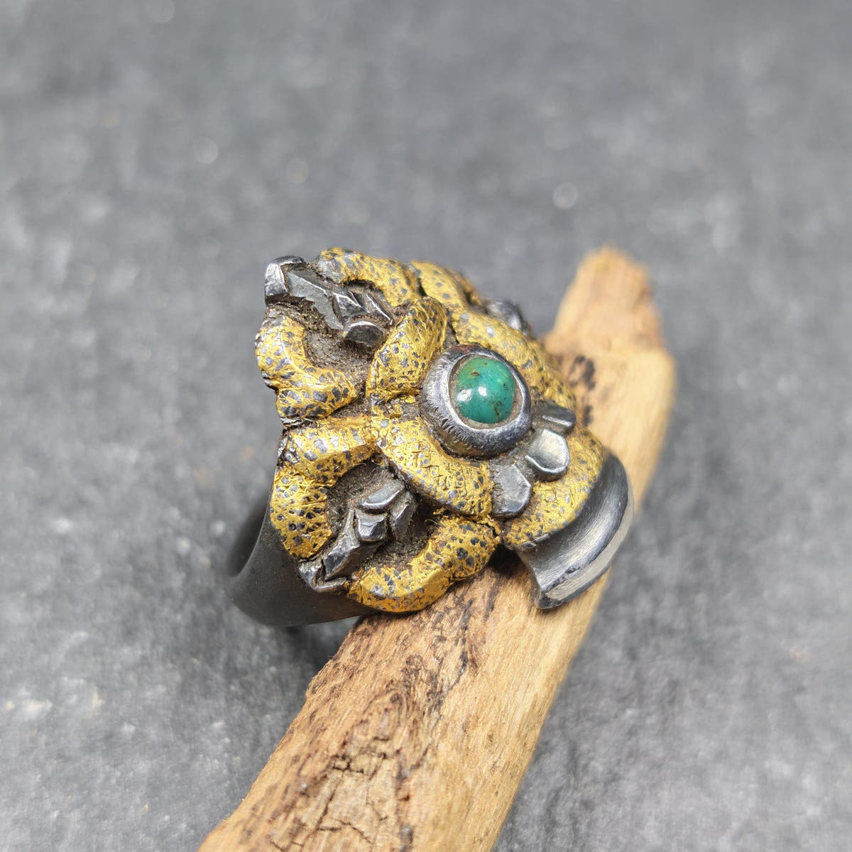 Tibetan Buddhist Vajra Bell Ring,Made of Pure Gold Filled and Silver Filled - Tibetan Buddhist vajra, detailed view