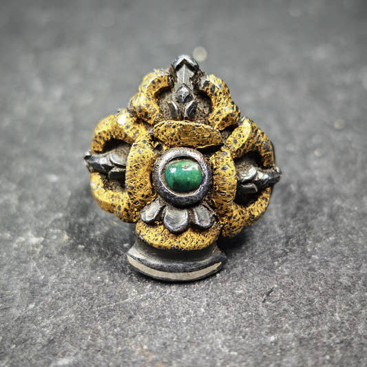 Tibetan Buddhist Vajra Bell Ring,Made of Pure Gold Filled and Silver Filled - Tibetan Buddhist vajra, front view