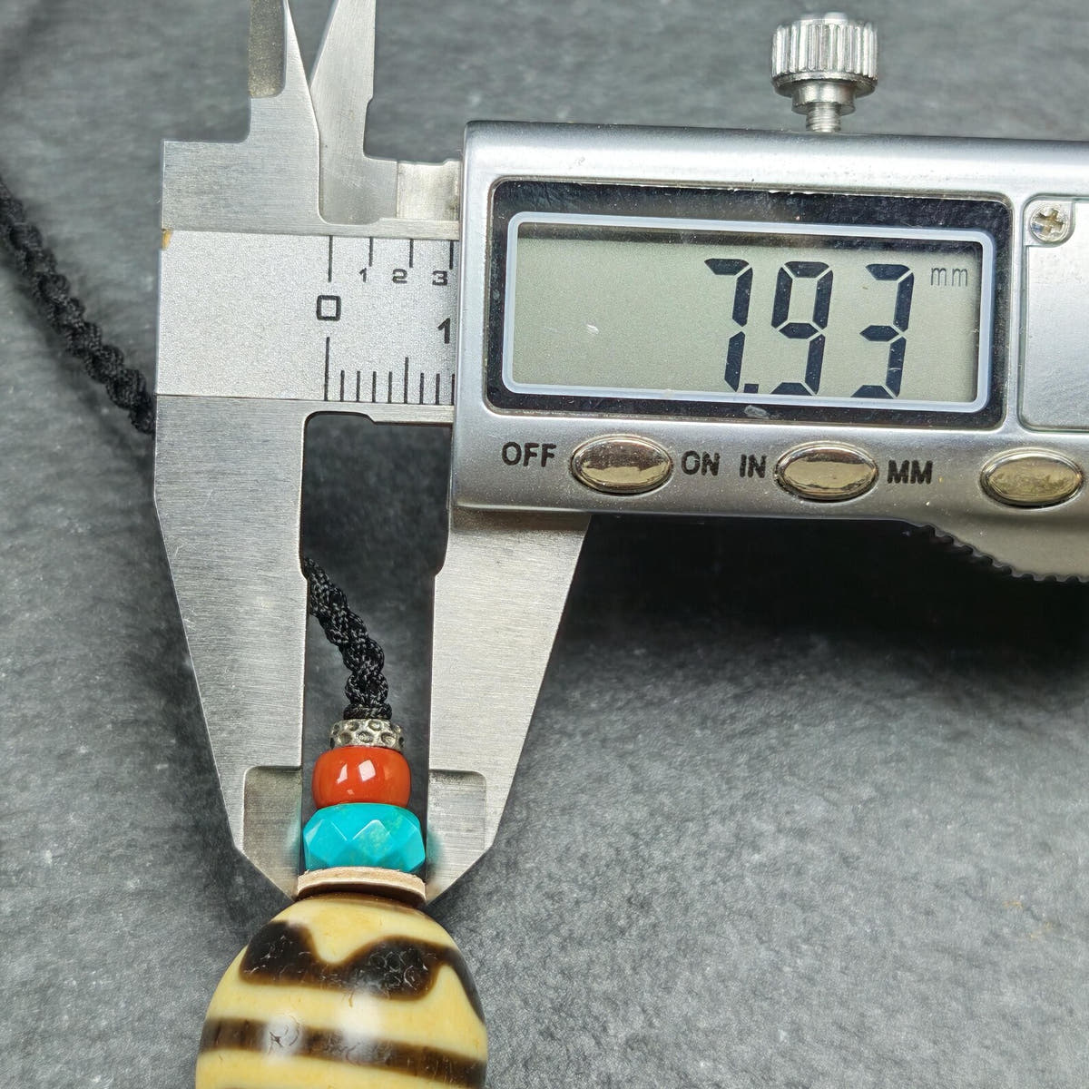 Tiger Tooth Dzi Bead Collarbone Pendant Necklace 20*18mm - Tibetan Buddhist bead necklace, view 12