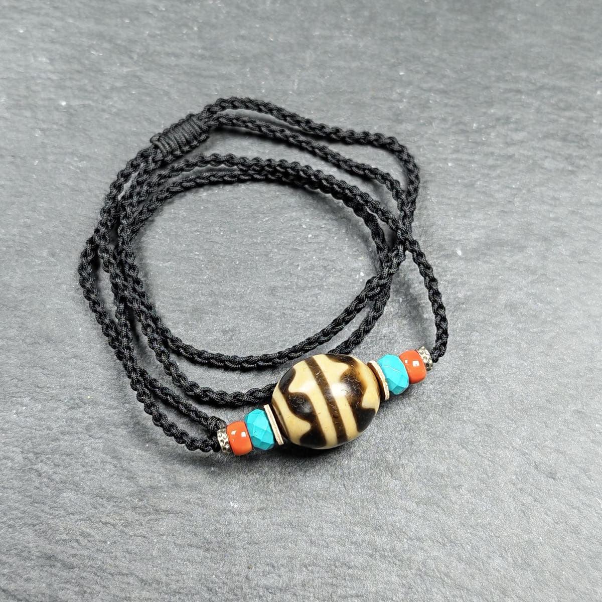Tiger Tooth Dzi Bead Collarbone Pendant Necklace 20*18mm - Tibetan Buddhist bead necklace, close-up detail
