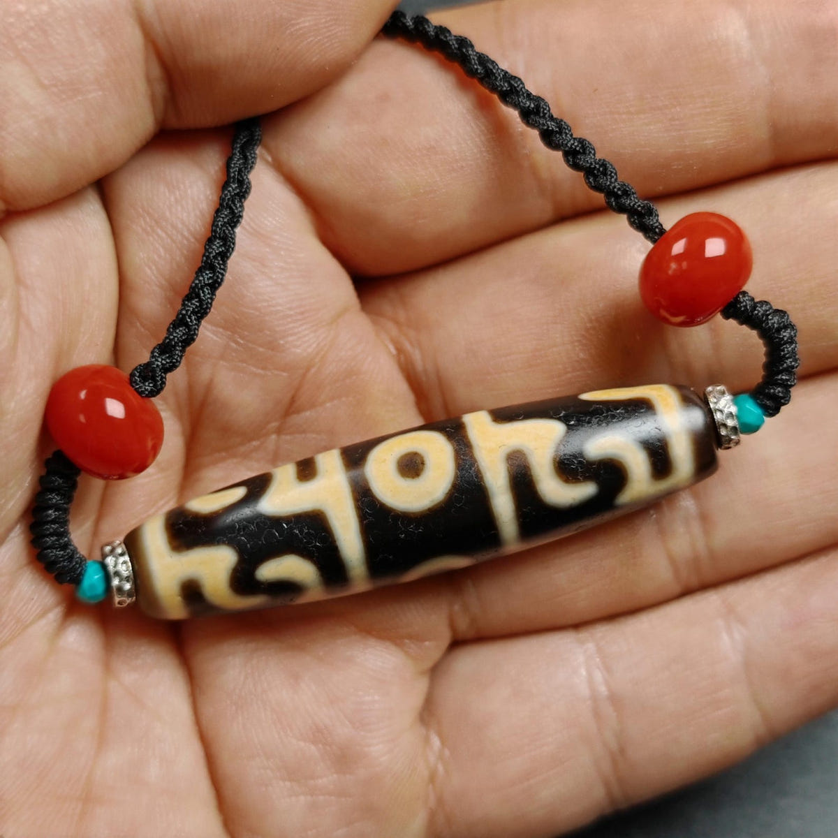 Guru Rinpoche Three Realms 3 Eyes Dzi Bead,50 - Tibetan Buddhist bead necklace, close-up detail