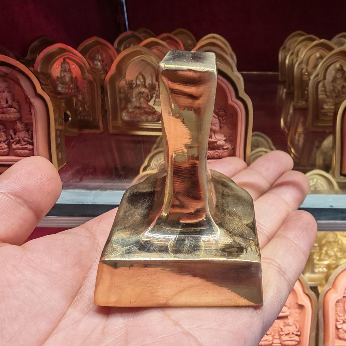 Bordered Akshobhya Tsa Tsa Mold - Tibetan tsa tsa mold, view 5