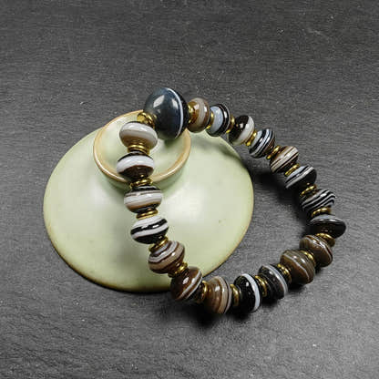 Authentic Tibetan Dzi Wrist Mala - Brown Medicine Buddha Bracelet - Decades Old - Tibetan Buddhist mala beads, view 7