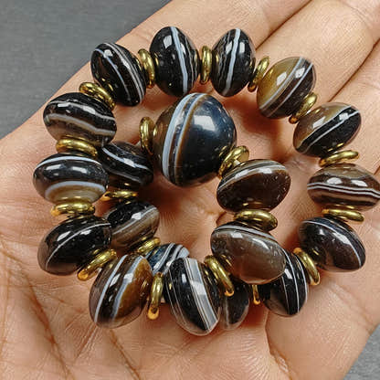 Tibetan Dzi Wrist Mala Medicine Buddha Dzi Bracelet - Tibetan Buddhist mala beads, view 9